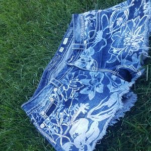 Miss Me signature shorts